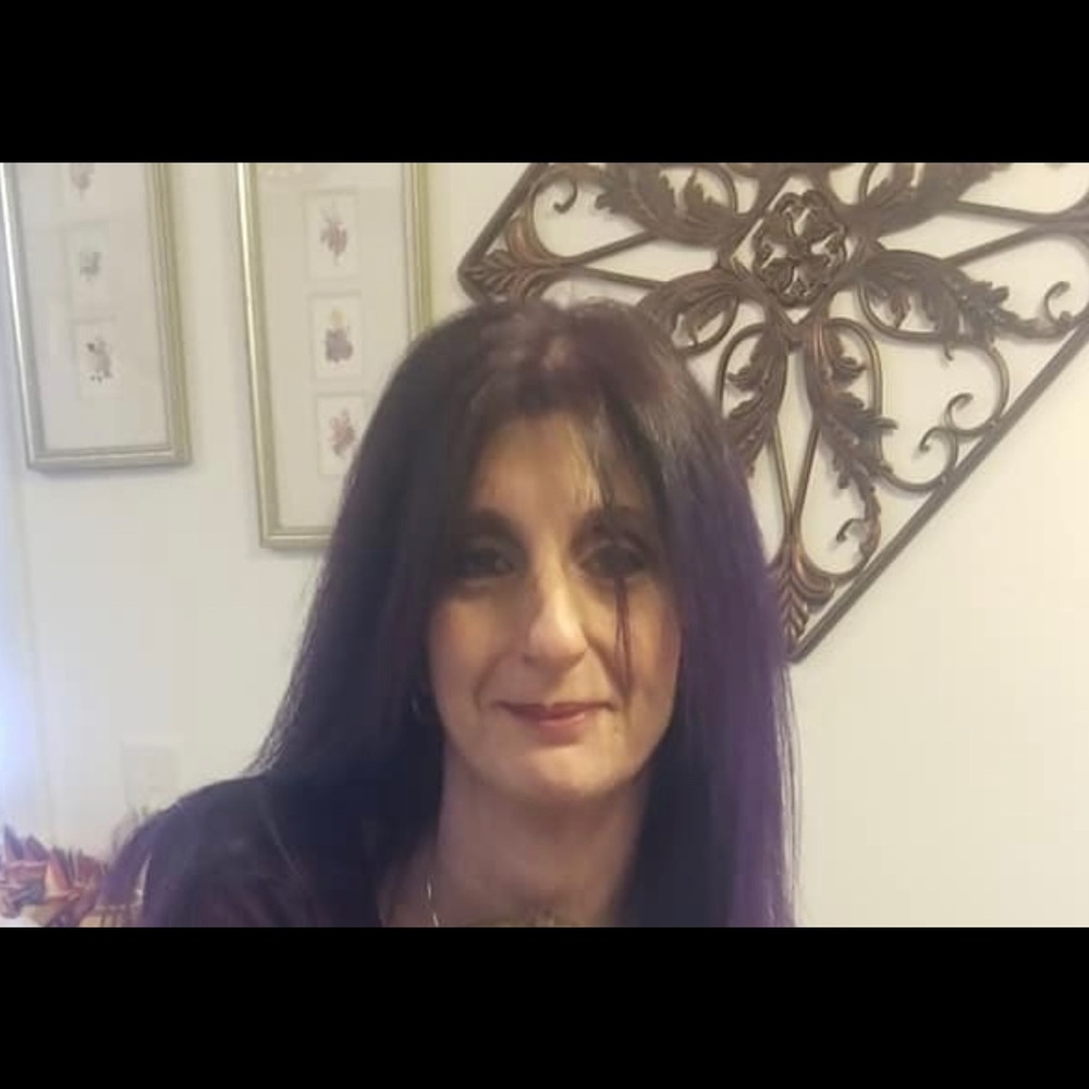 Meet your Posher, Toni